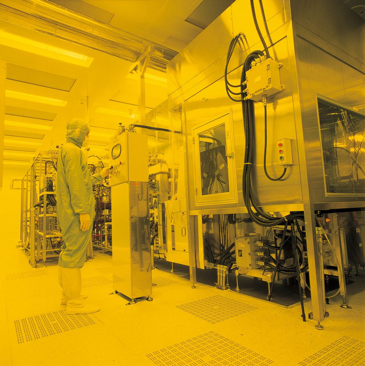 Competitive Vantage Everlight Chemical Photoresists．Developer